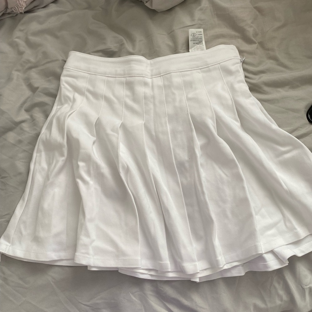 White Ultra high rise pleated mini skirt; Hollister size M
